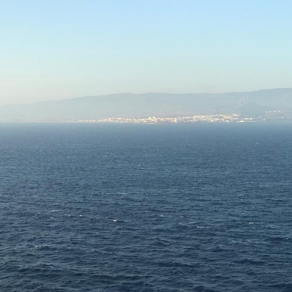 Meet your Posher, Zacqueline - Picture 10 of 15